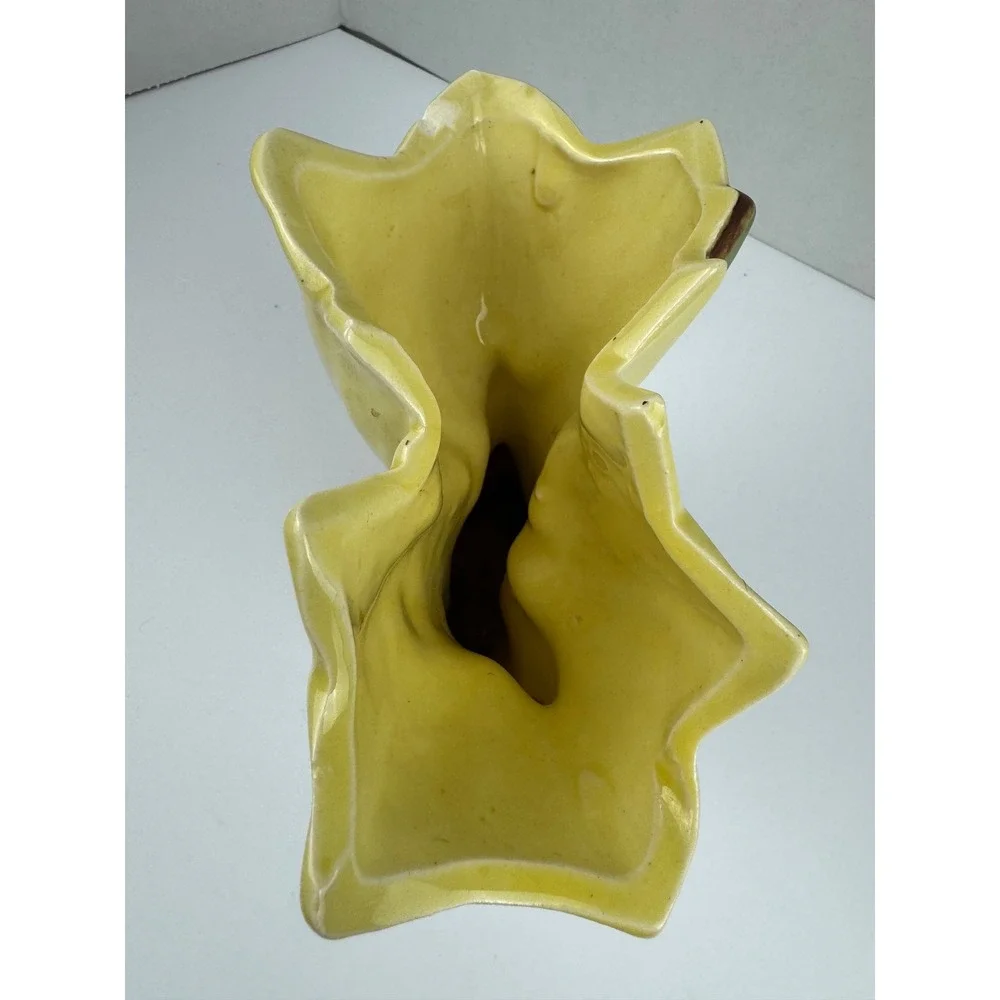 Vintage McCoy Yellow Tulip Ceramic Vase Mid Century Art Pottery Floral Planter